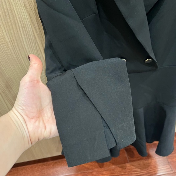 NEW ZARA Buttoned Blazer Jumpsuit Romper Long Sleeve Black W/ Gold Buttons Small - Picture 5 of 8